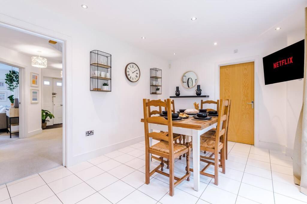 Luxurious Cosy 4Br Home Cheshire Saughall Exterior foto